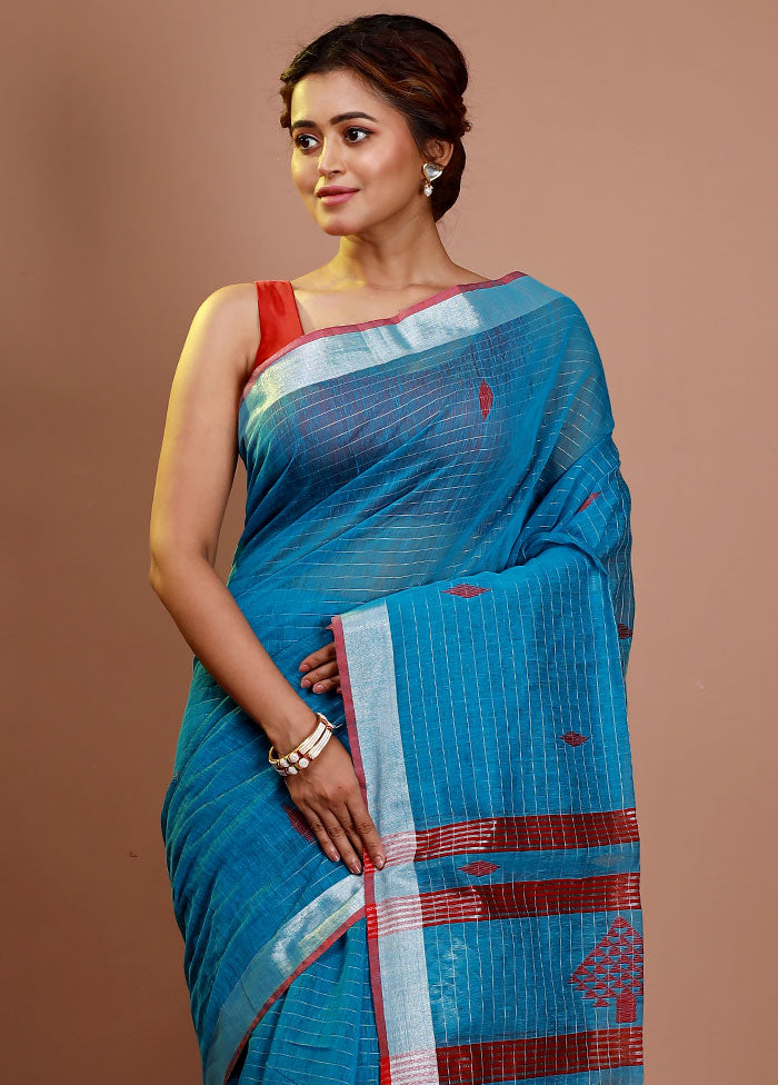 Sky Blue Matka Silk Saree With Blouse Piece